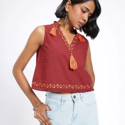 glitchez Geometric Embroidered Lace & Tassel Detail Crop Top image 4