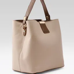 all about you PU Bucket Handheld Bag image 4