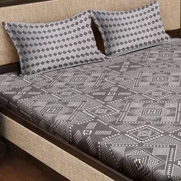 Myntra Elegant Homes Grey & White Geometric Printed Fitted 300 TC Super King Bedsheet with 2 Pillow Covers image 2