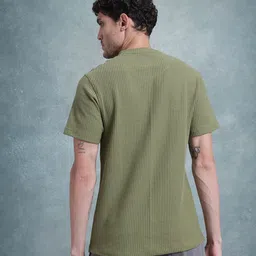 The Roadster Lifestyle Co. Men Self Design Mandarin Collar T-shirt image 4