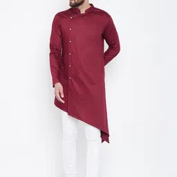 Hypernation Men Maroon Solid Straight Kurta image 2