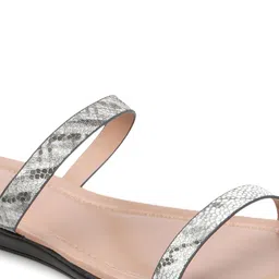 Mast & Harbour Women Printed Open Toe Flats image 4