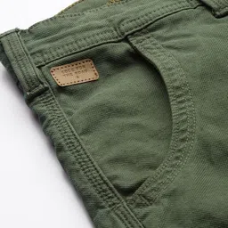 Roadster Men Olive Green Solid Regular Fit Cargo Shorts image 2