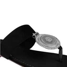 TRYME Women Embellished Ethnic Open Toe Flats image 5