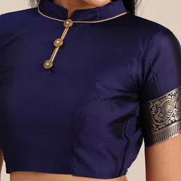 Mitera Pink & Gold-Toned Silk Blend Woven Design Kanjeevaram Saree image 4