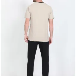 Masculino Latino Beige Regular Fit Printed Nightwear Set image 2