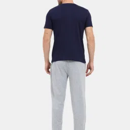 Masculino Latino Navy Blue & Grey Regular Fit Printed Nightwear Set image 2