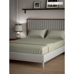 MULBERRY LIVING Serenity Solid King Size 250TC Bedsheet with 2 Pillow Covers - Green image 2