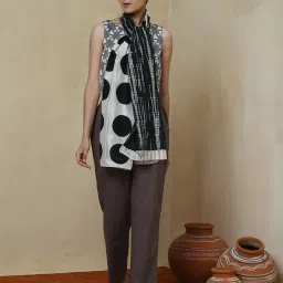 Fabindia White & Black Printed Stole image 3