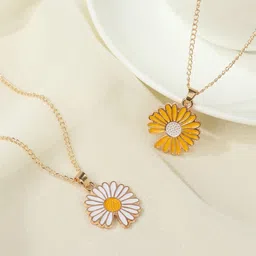 el regalo 2 PCs White & Yellow Daisy Flower Pendant Necklace for Kids/Girls/Teens & Women- Gift for Her image 3