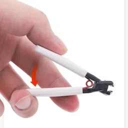 youstylo - you are priority Youstylo Nail Clippers for Thick Nails, Wide Jaw Toenail Clippers, Robust & Sharp Curved Fingernail Clippers for Men and Women with Thick Grip (White) image 3