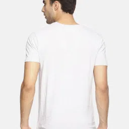 Masculino Latino White Cotton Regular Fit Printed T-Shirt image 2