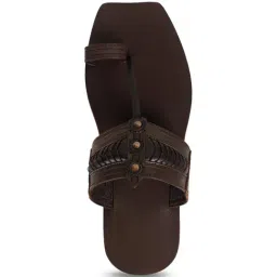 Mochi Men's Brown Toe Ring Sandals image 4