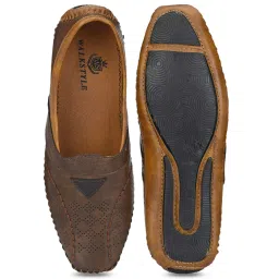 Walkstyle by El Paso Men's Brown Casual Slip-Ons image 3
