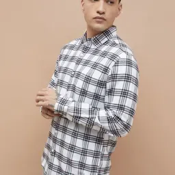 Fame Forever By Lifestyle White Cotton Smart Fit Checks Shirt image 3