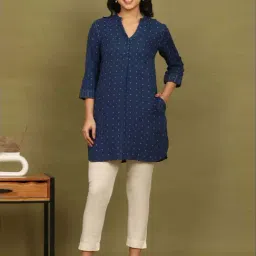 W for Woman Indigo Blue Yarn Dyed Pure Cotton Top with Beads-picture-18