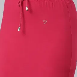 TWIN BIRDS Red & Pink Plain Saree Shapewear - Pack Of 2 image 5