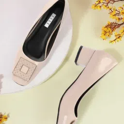 Elle Women's Cream Casual Pumps-picture-10