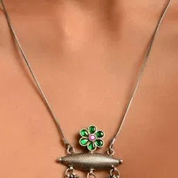 Jaypore Silver Lobster Claw Necklace image 4