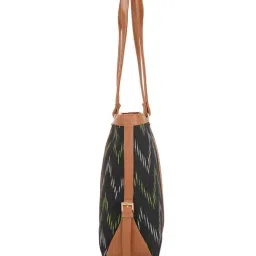 Globus Printed Handbag image 3