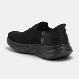 FILA EASE LITE Men Slip-On Walking Shoes image 4