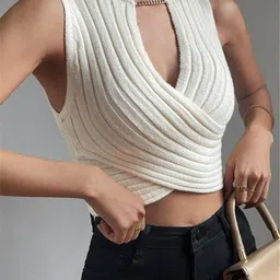 StyleCast Women Beige Ribbed V-Neck Crop Top image 4