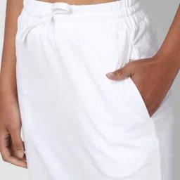 Forever 21 White Regular Fit Skirt image 5
