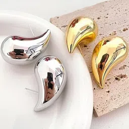 Lovemi Movements Women Gold Earrings-image-8