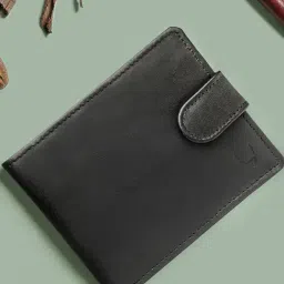 Hidesign Black Casual Leather Bi-Fold Wallet for Men-image-17