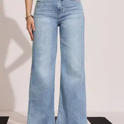 DOLCE CRUDO Women Wide Leg High-Rise Light Fade Cotton Stretchable Jeans-image-58