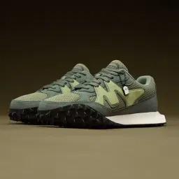 The Souled Store Men's Red Clogs image 4