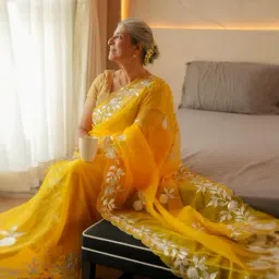 Zari Jaipur Yellow Organza Embroidered Saree With Unstitched Blouse Piece image 5