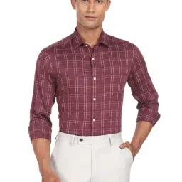 Arrow Burgundy Cotton Slim Fit Checks Shirt-image-5