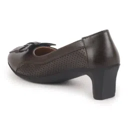 Fausto Women's Brown Casual Pumps image 4