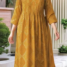 SZN Women Printed Regular Kurta with Trousers & With Dupatta image 3