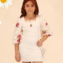 Cutecumber Three Fourth Sleeves Floral Embroidered Knit Textured Dress - Cream-picture-19