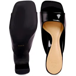 Moda-X Women's Black Casual Sandals image 3