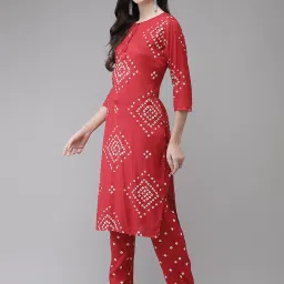 Ishin Red Printed Kurta Pant Set With Dupatta image 3