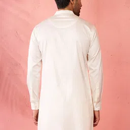 VASTRAMAY Men Satin Kurta image 5