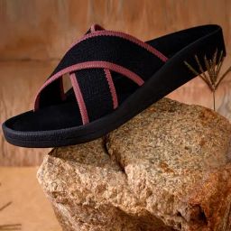 Neemans Women's Black Cross Strap Sandals-picture-0