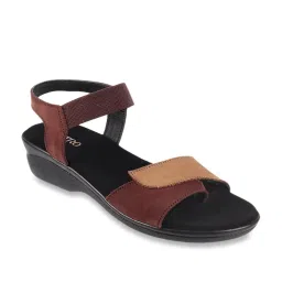 Metro Women's Brown Sling Back Wedges image 1