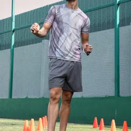 Campus Sutra Cloud Grey Lined-Dye Activewear T-Shirt image 5