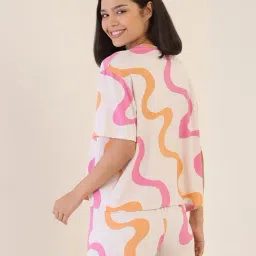 Sweet Dreams Vanila Ice Regular Fit Geometric Print T-Shirt with Shorts Set image 2