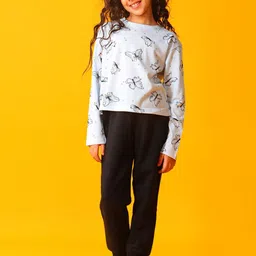 Anthrilo Girls Butterfly Printed T-shirt and Joggers-image-10