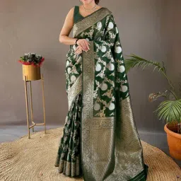 Satrani Green Woven Saree With Unstitched Blouse-image-54