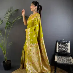 Elora Lime Green Floral Saree With Unstitched Blouse-picture-32