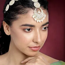 Peora Gold Plated White Kundan Studded Sheeshphool Maangtikka Ethnic Fashion Jewellery for Women-picture-14