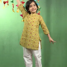 Puddle Fashion Boys Floral Printed Regular Pure Cotton Kurta with Pyjamas-picture-40