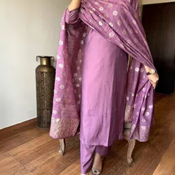 Navlik Floral Yoke Design Zari Work V-Neck Chanderi Silk Kurta With Trousers And Dupatta-picture-19