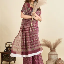 SHANVIKA Geometric Printed Pure Cotton Saree image 4